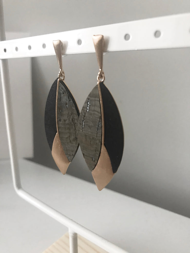 Cork and Gold Wood Earrings | Black/Grey