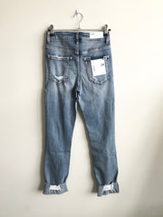 Distressed Straight Jeans | Light Wash